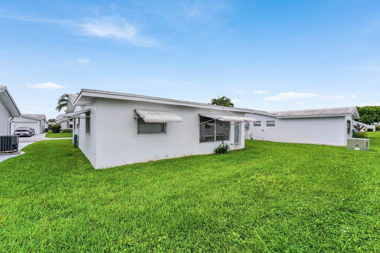 1005 Siesta Avenue, Boynton Beach, FL 33426 photo 21