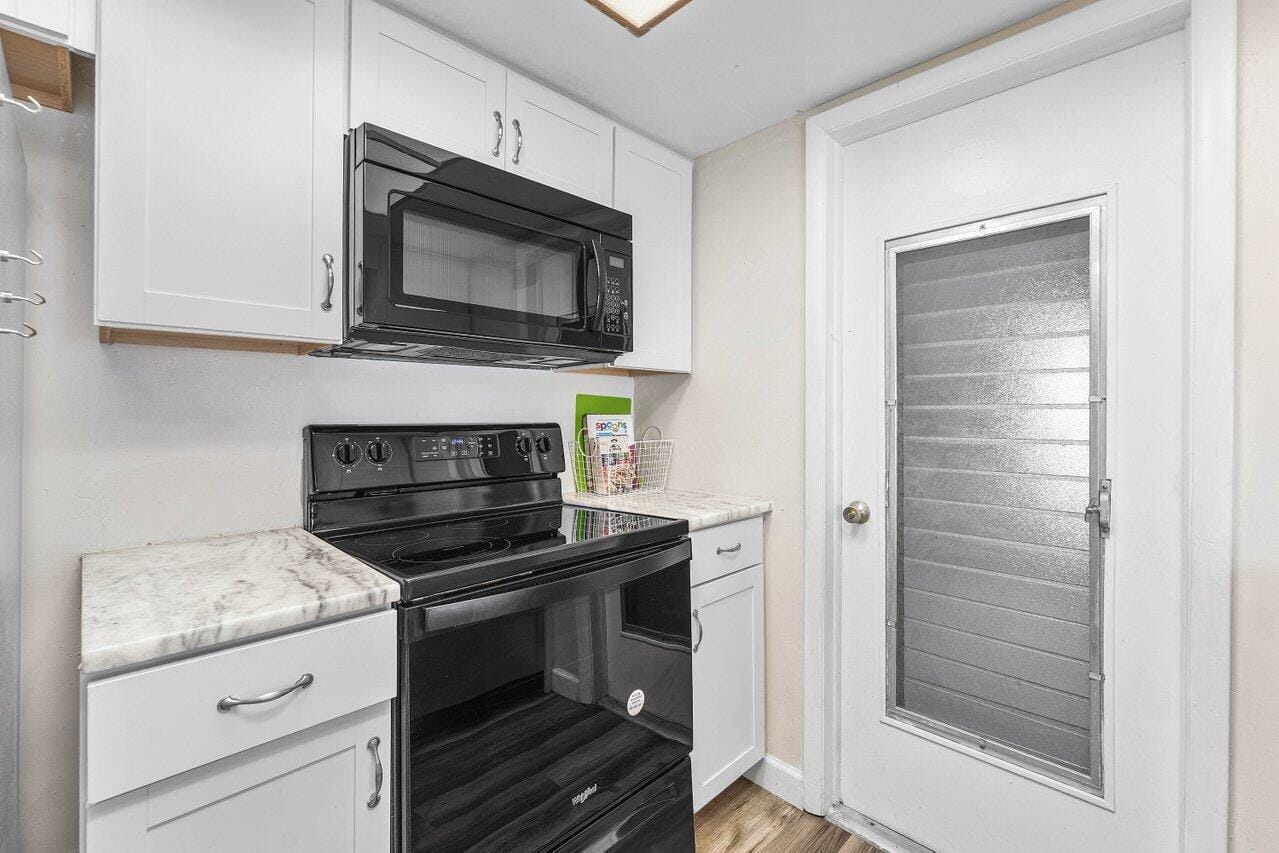 1005 Siesta Avenue — photo 10