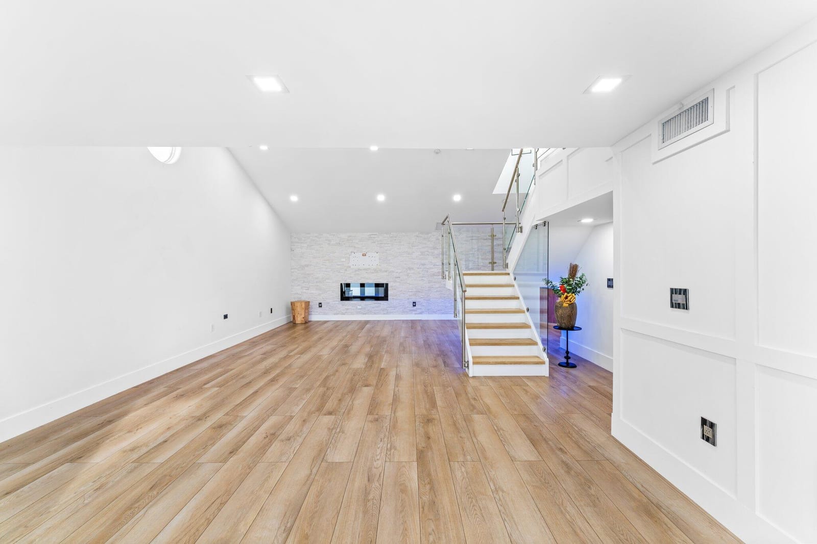 15015 NW 88th Court — photo 5