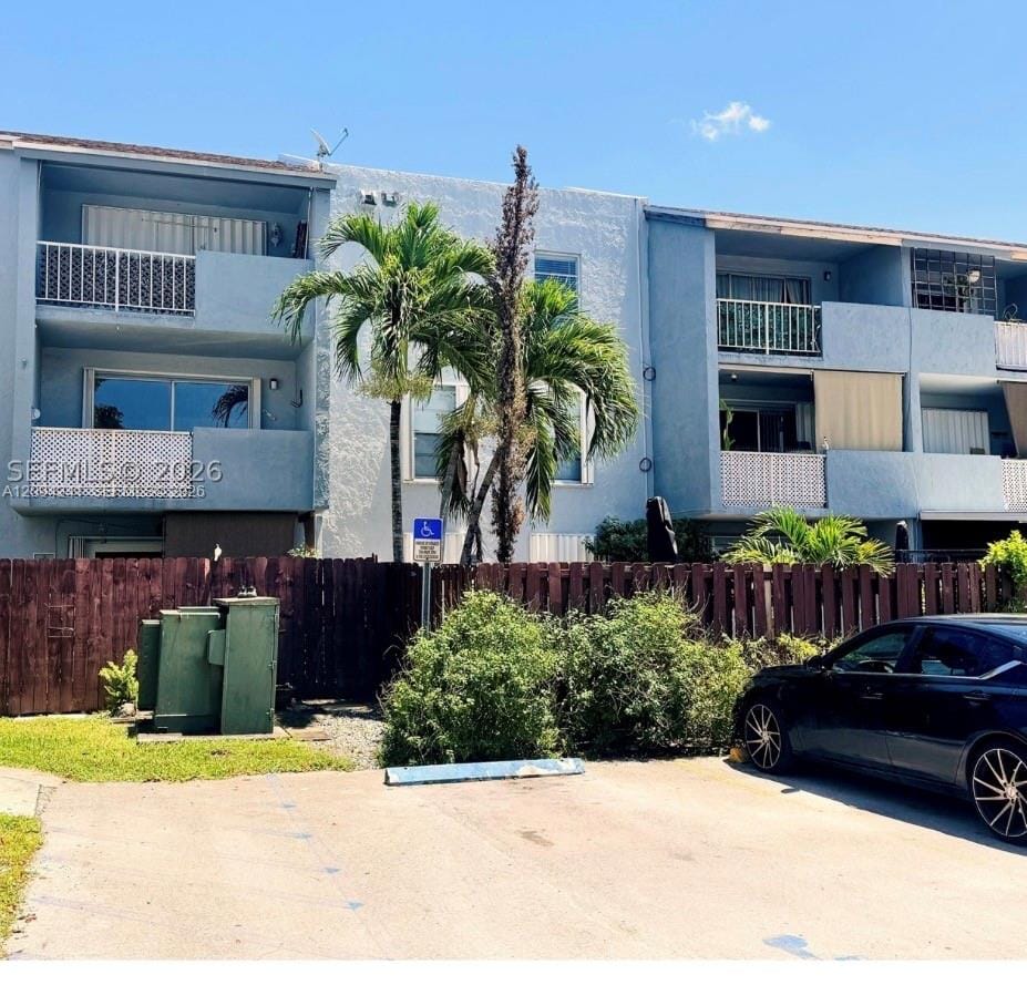 1725 W 60th Street F202, Hialeah, FL 33012 photo 2
