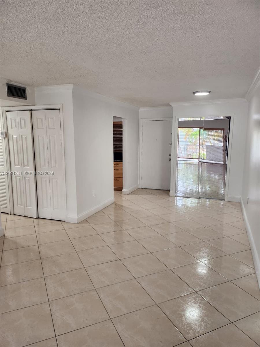 1725 W 60th Street F202, Hialeah, FL 33012 photo 3