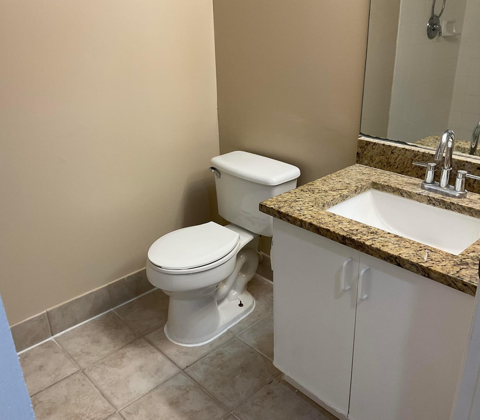 4183 N Haverhill Road 706 — photo 8
