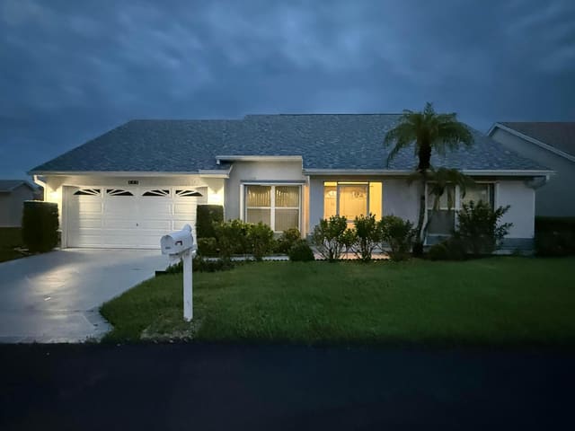 465 NW GIBRALTAR Court, Port St. Lucie, FL 34986