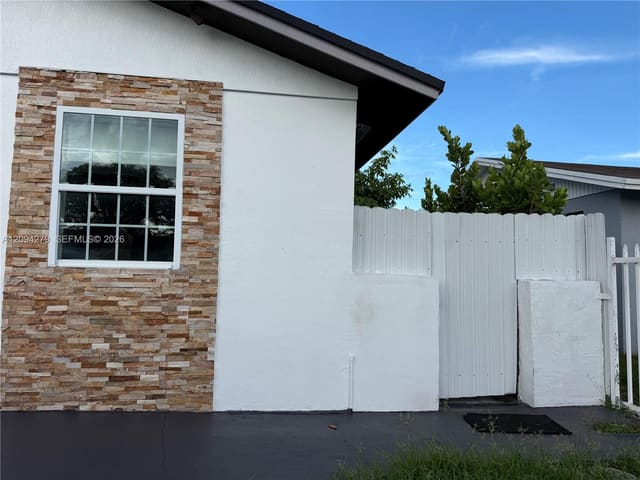 16211 SW 109th Avenue Efficiency, Miami, FL 33157