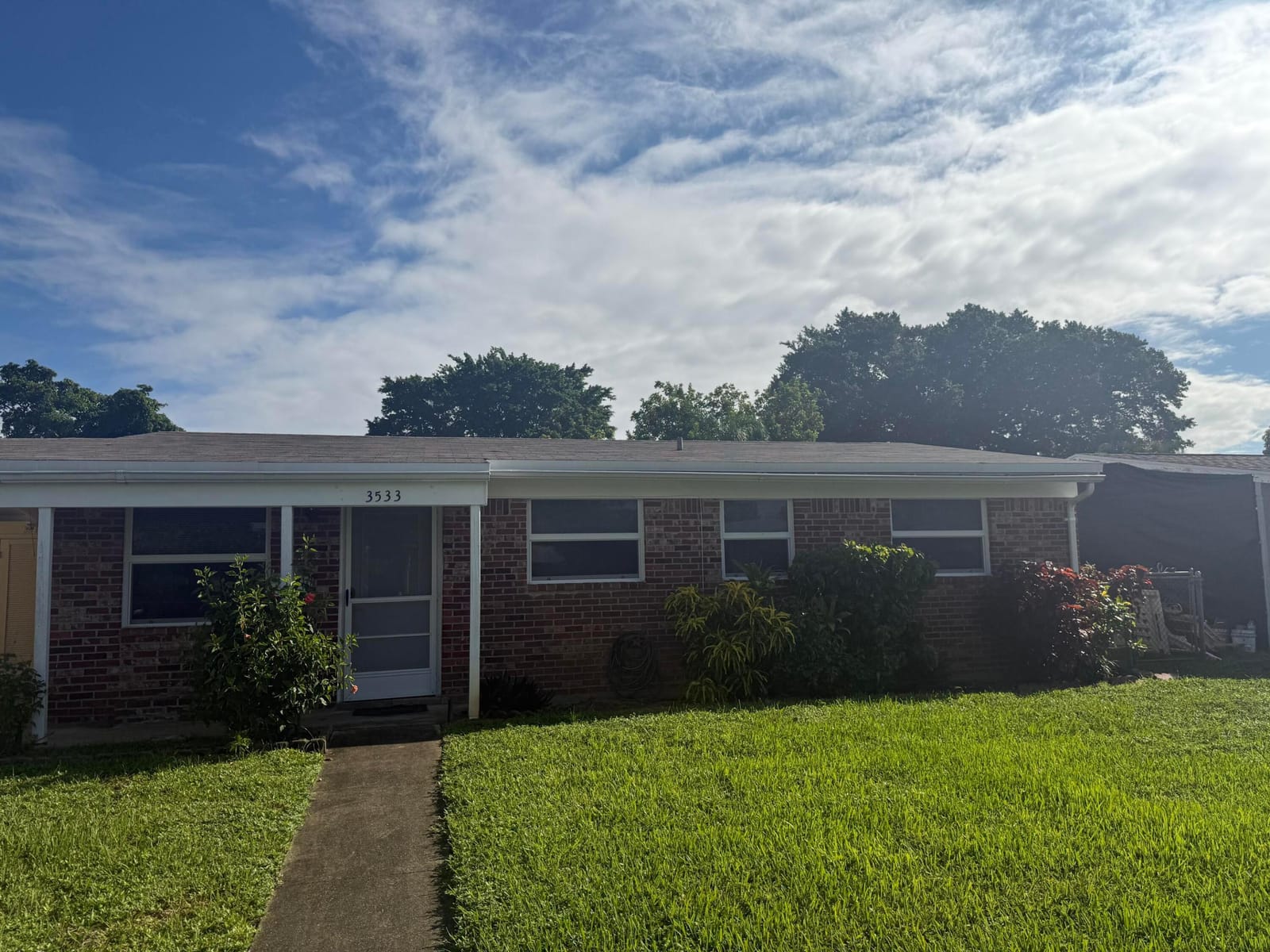 3533 FLORIDA Boulevard — photo 3