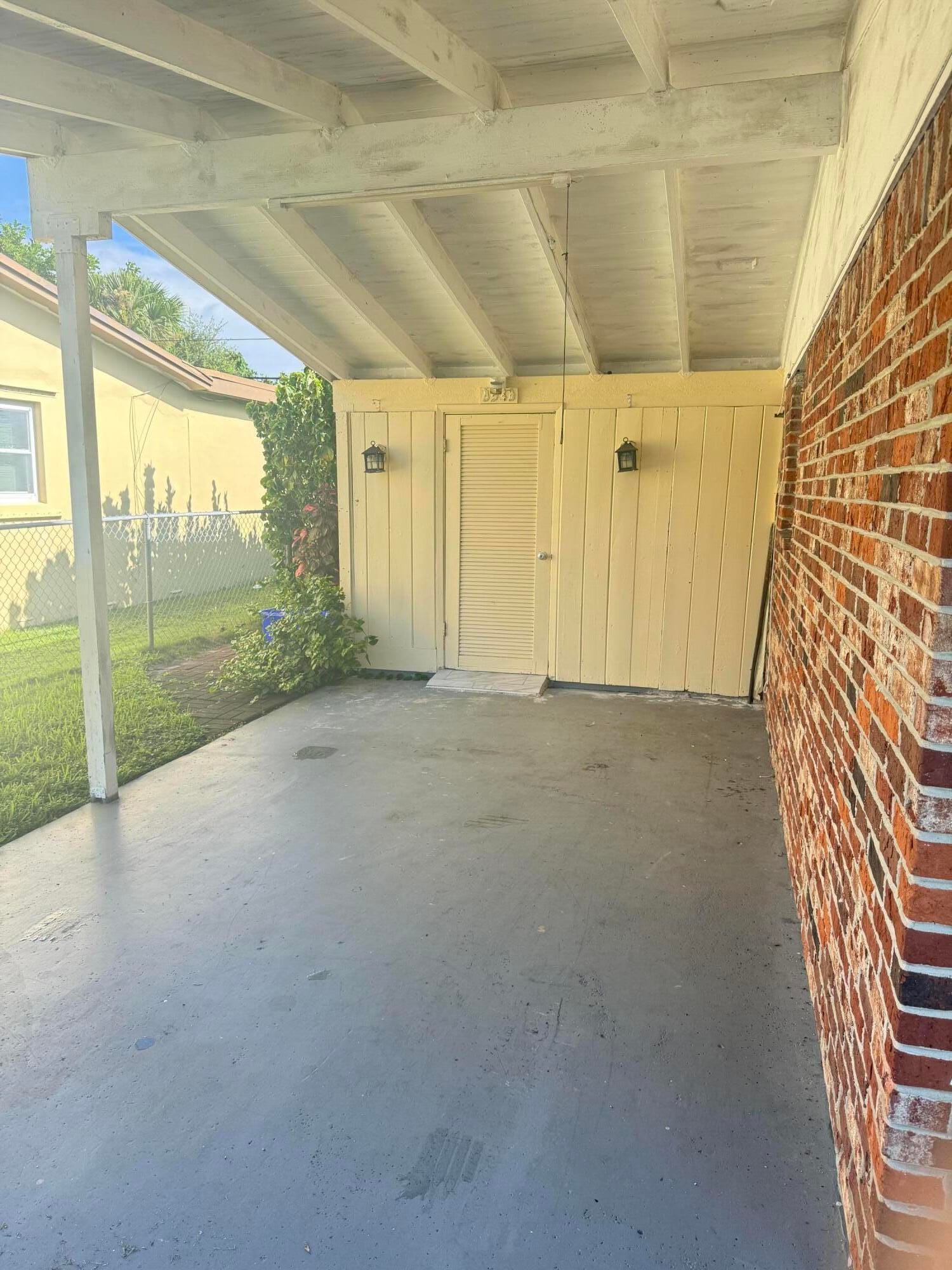 3533 FLORIDA Boulevard — photo 5