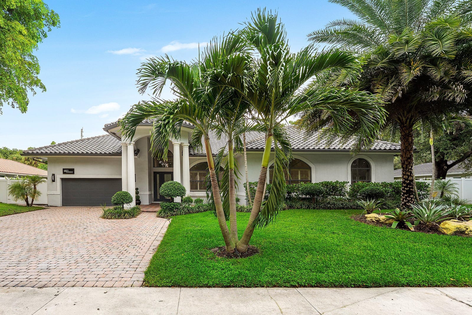 6821 N GRANDE Drive, Boca Raton, FL 33433 photo 14