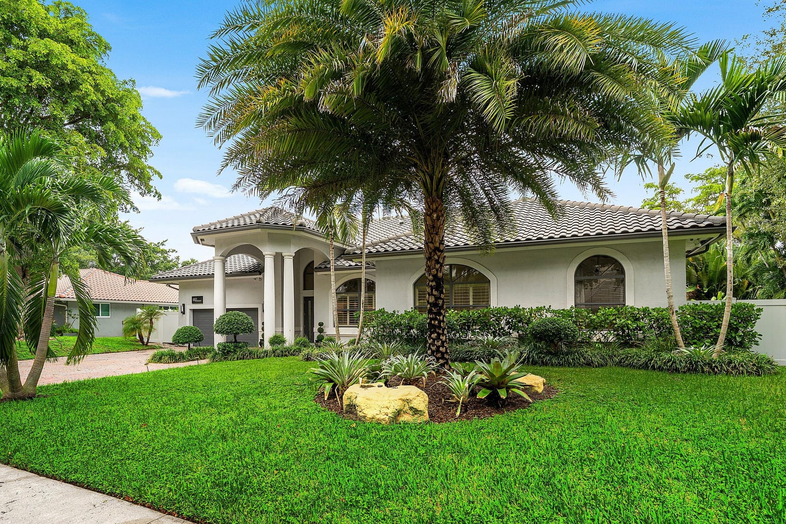 6821 N GRANDE Drive, Boca Raton, FL 33433 photo 15