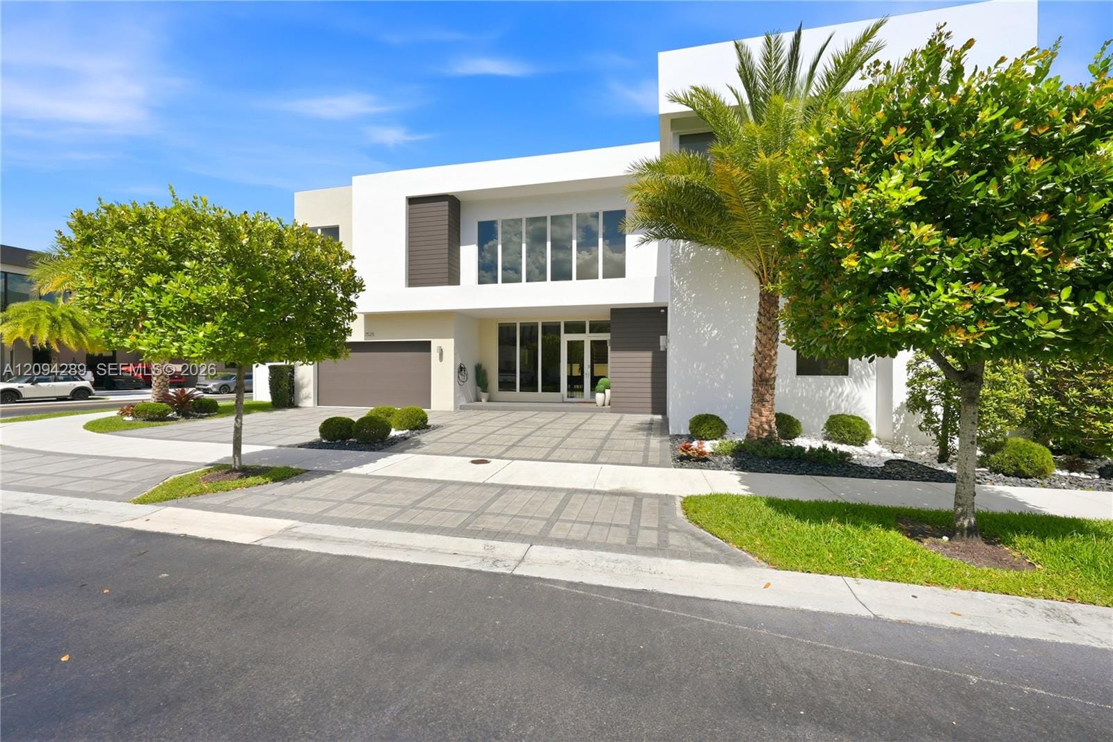 7525 NW 103rd Place, Doral, FL 33178 photo 3