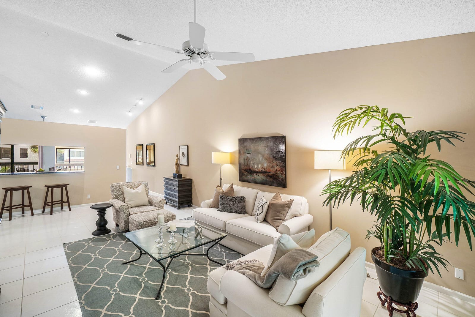 9711 PAVAROTTI Terrace 202 — photo 4