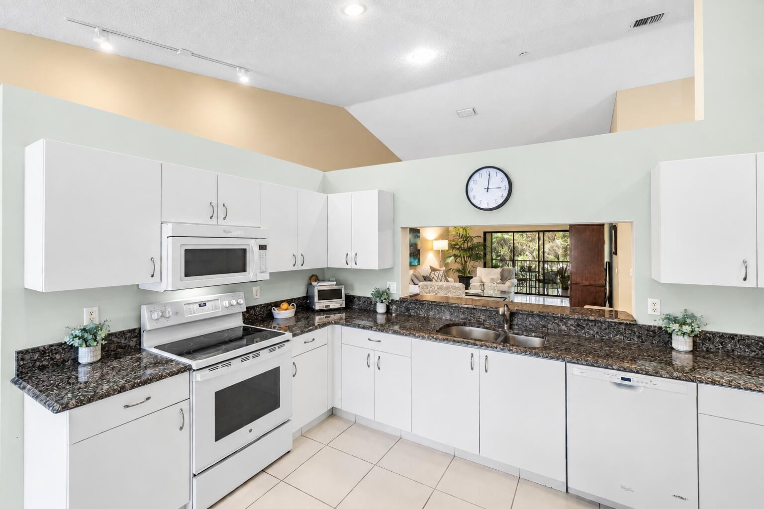 9711 PAVAROTTI Terrace 202 — photo 10