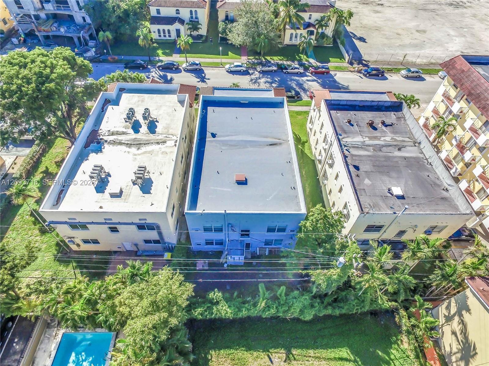 119 Menores Avenue 8A, Coral Gables, FL 33134 photo 2