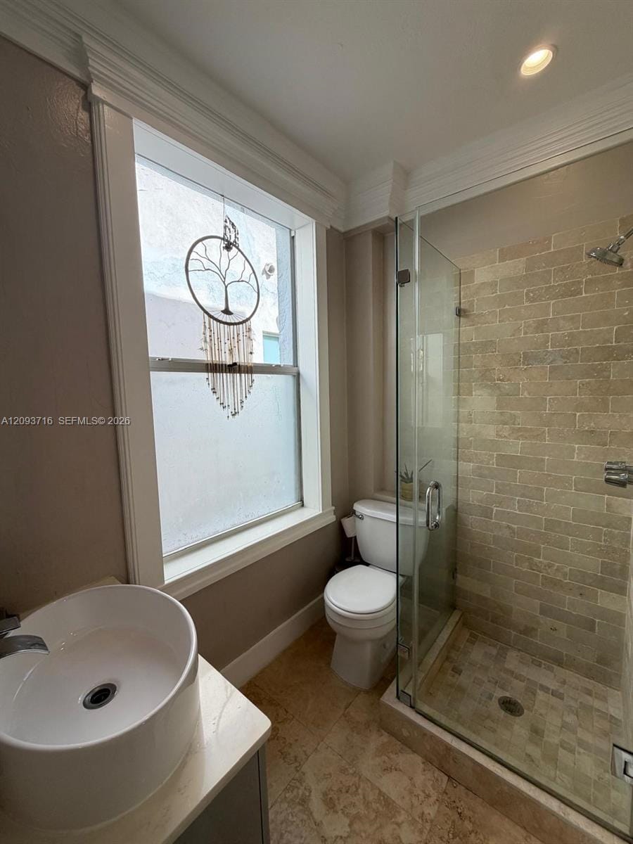 119 Menores Avenue 8A, Coral Gables, FL 33134 photo 11
