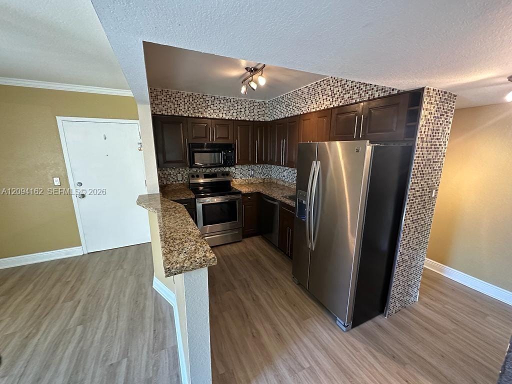 5102 NW 79th Avenue 306, Doral, FL 33166 photo 2