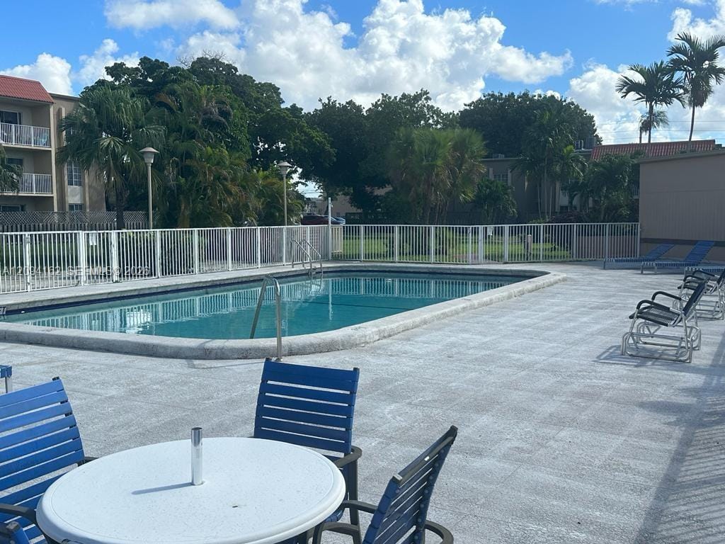 5102 NW 79th Avenue 306, Doral, FL 33166 photo 13