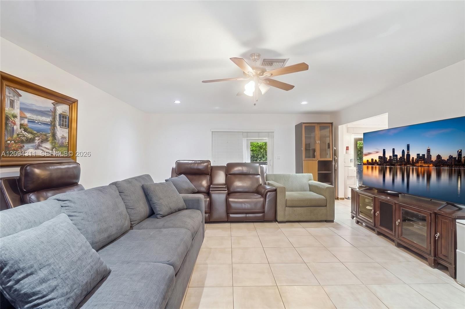 19901 Highland Lakes Boulevard, Miami, FL 33179 photo 18