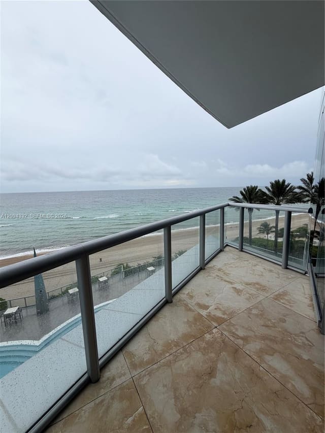 17121 Collins Avenue 904, Sunny Isles Beach, FL 33160