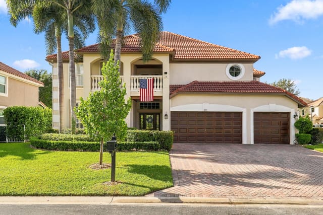 217 LONE PINE Drive, Palm Beach Gardens, FL 33410