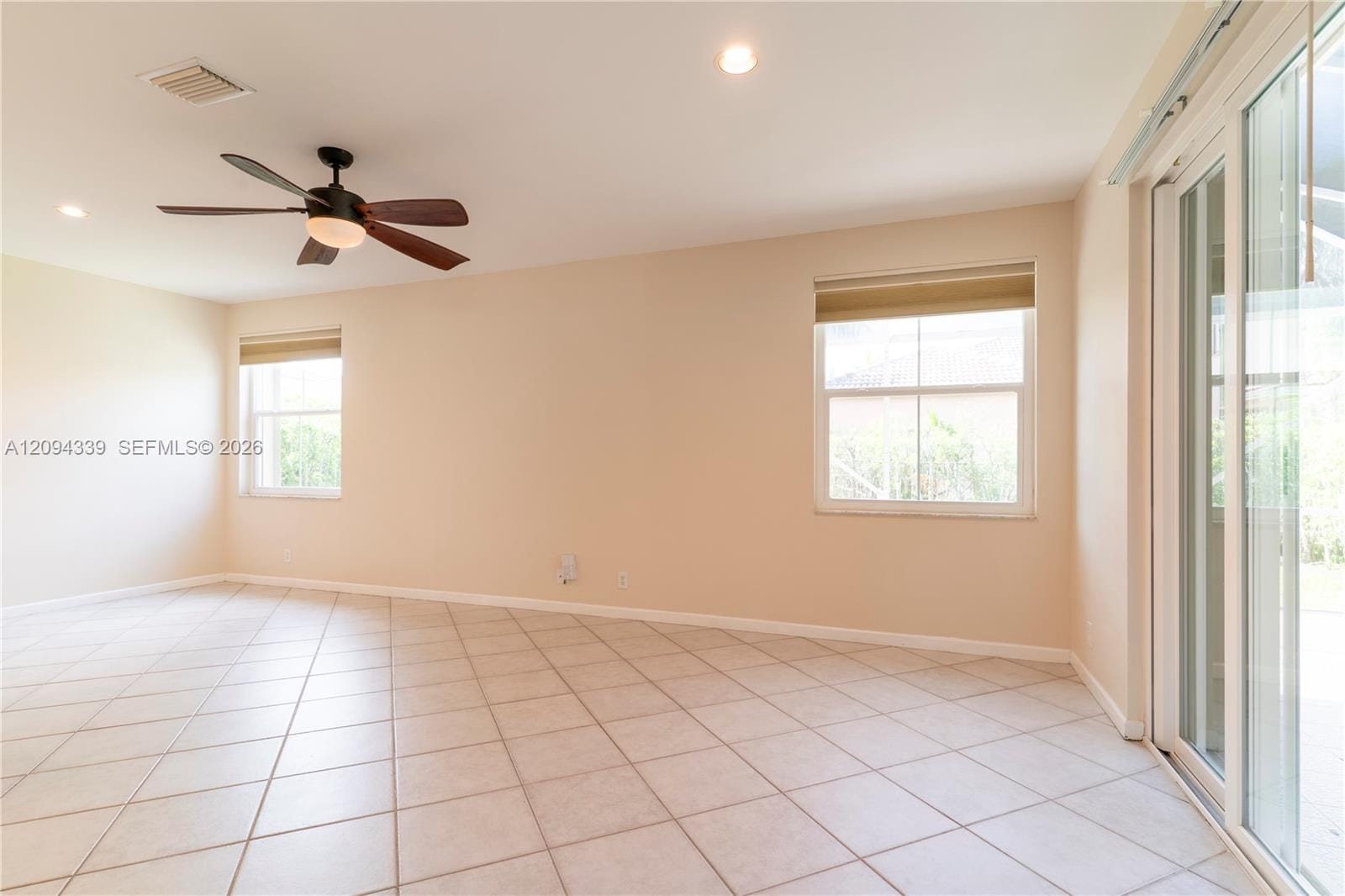 1306 Banyan Way 1306 — photo 10