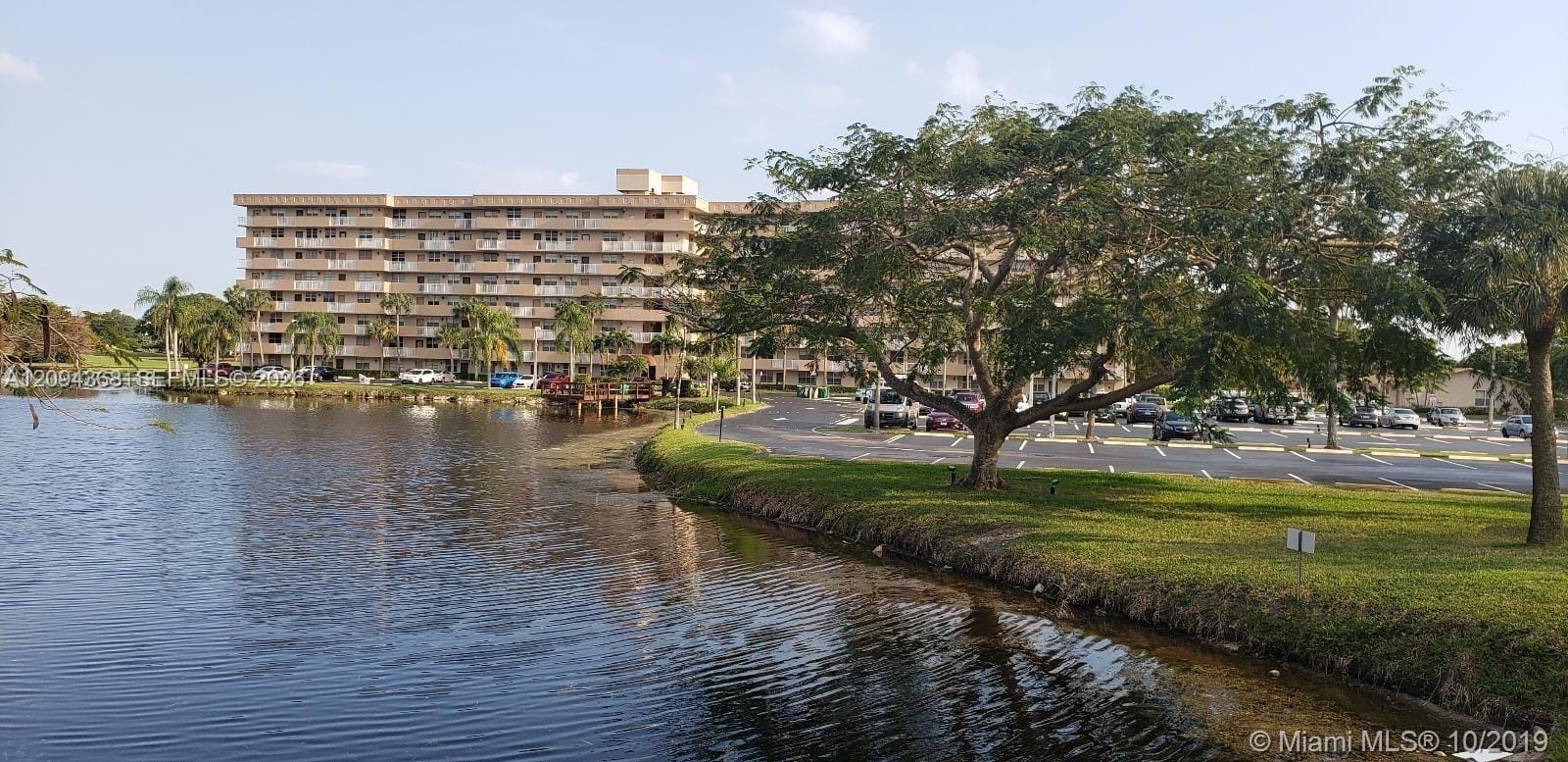 250 Jacaranda Drive 305, Plantation, FL 33324