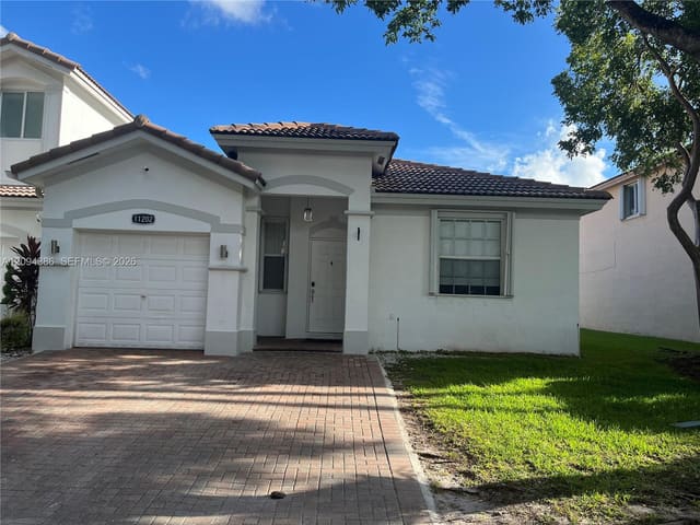 11202 NW 73rd Terrace ., Doral, FL 33178