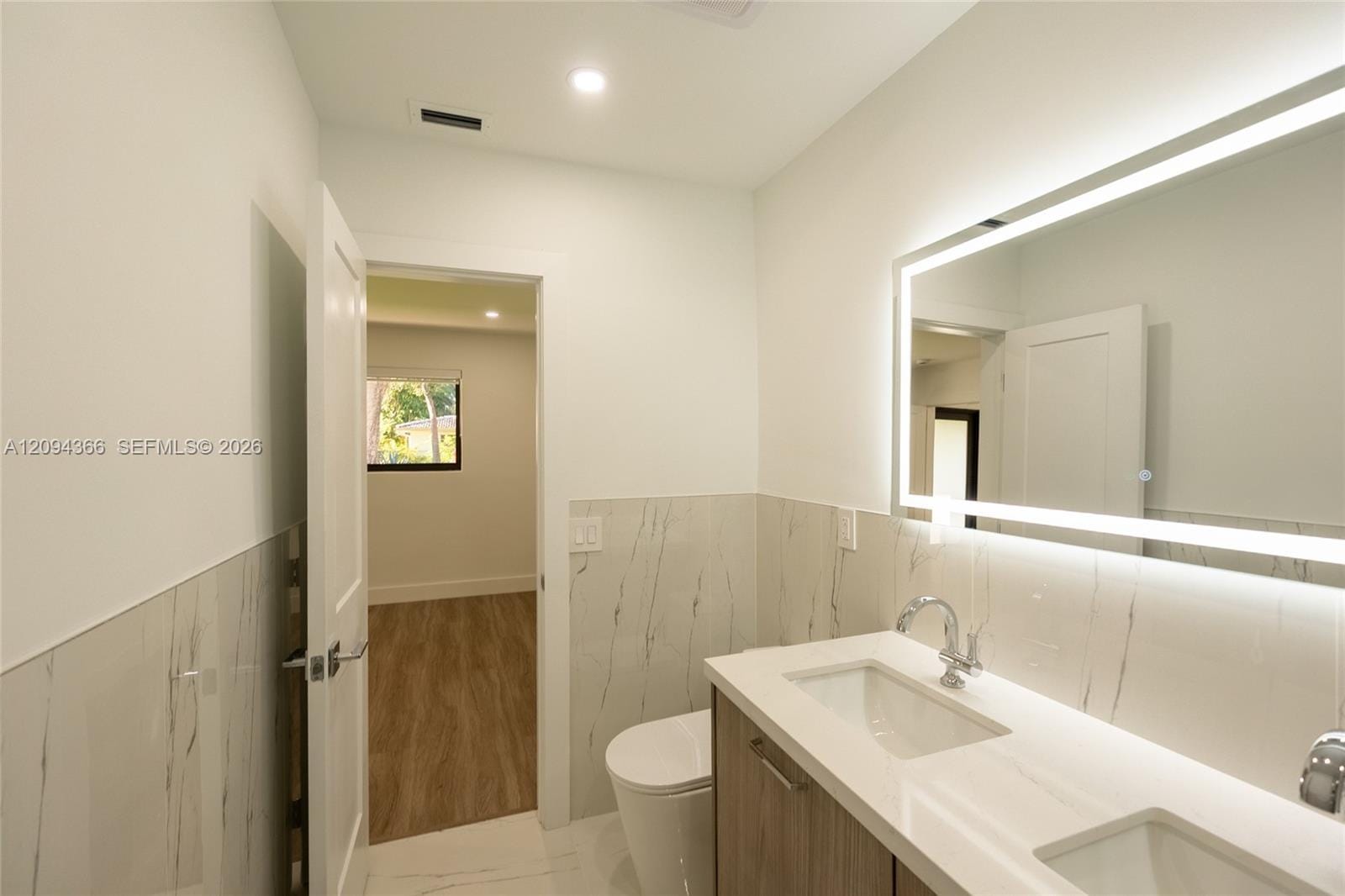 14515 Mahogany Court, Miami Lakes, FL 33014 photo 20