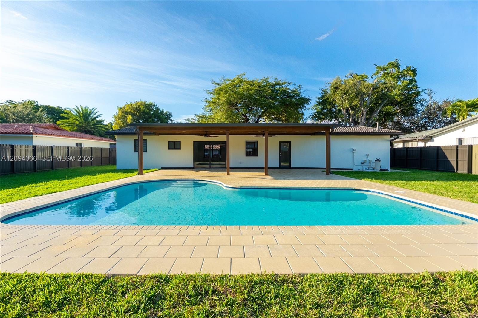 14515 Mahogany Court, Miami Lakes, FL 33014 photo 24