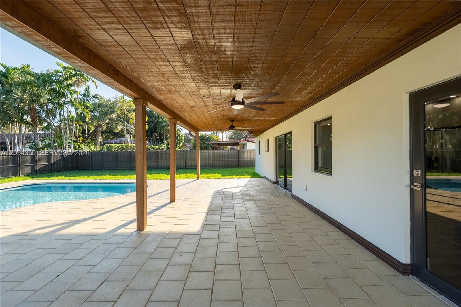 14515 Mahogany Court, Miami Lakes, FL 33014 photo 25
