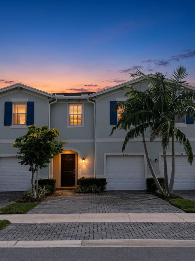 4180 Lagoon Shore Drive, Lake Worth, FL 33467