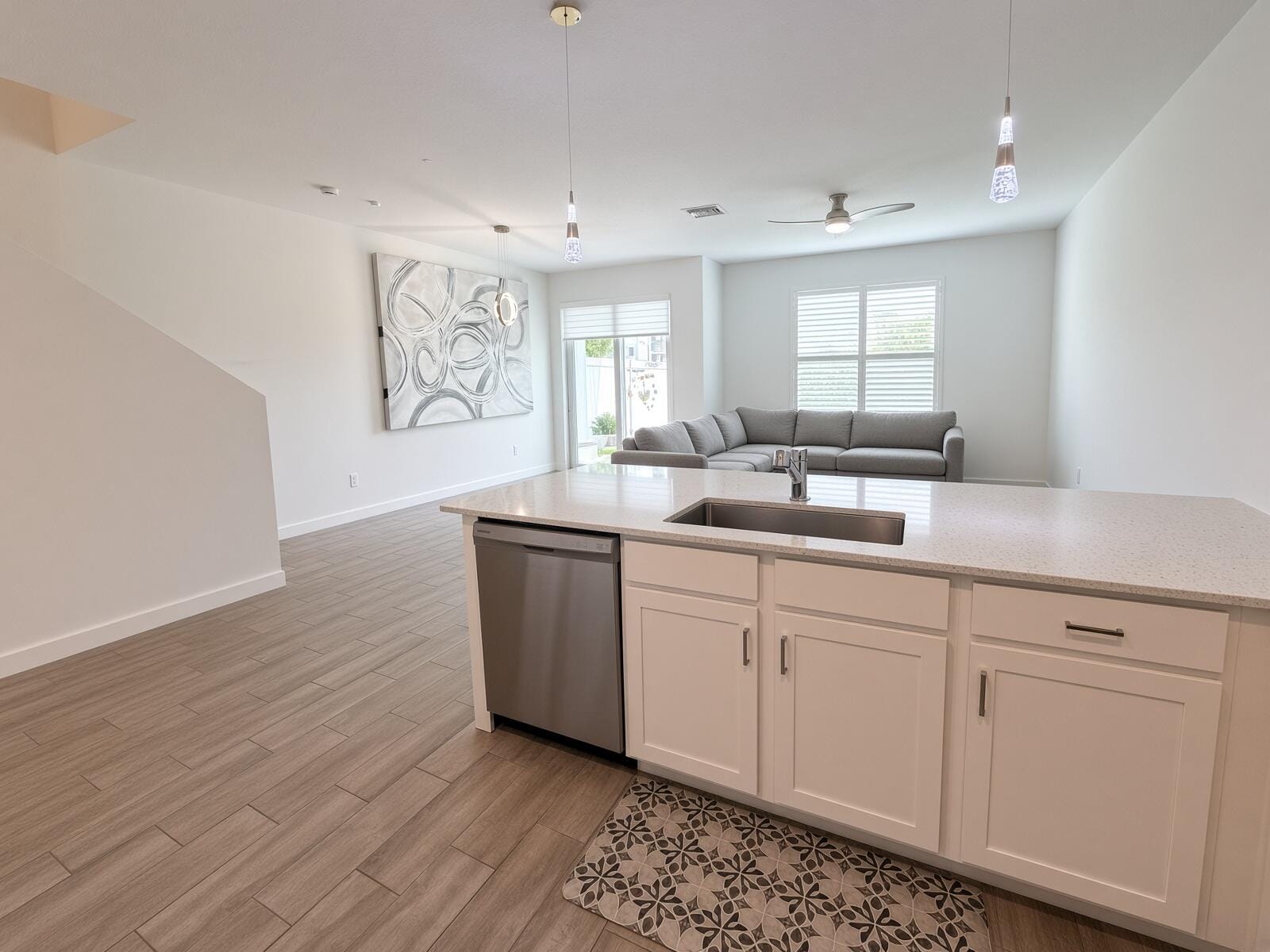 4180 Lagoon Shore Drive — photo 11
