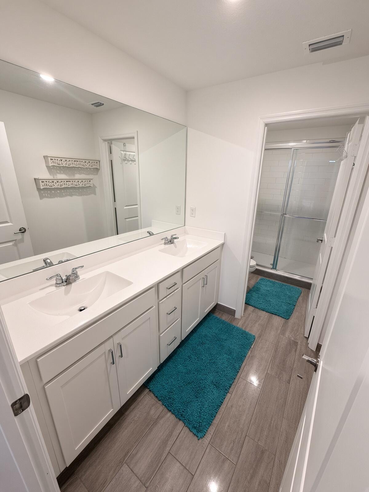 4180 Lagoon Shore Drive, Lake Worth, FL 33467 photo 16