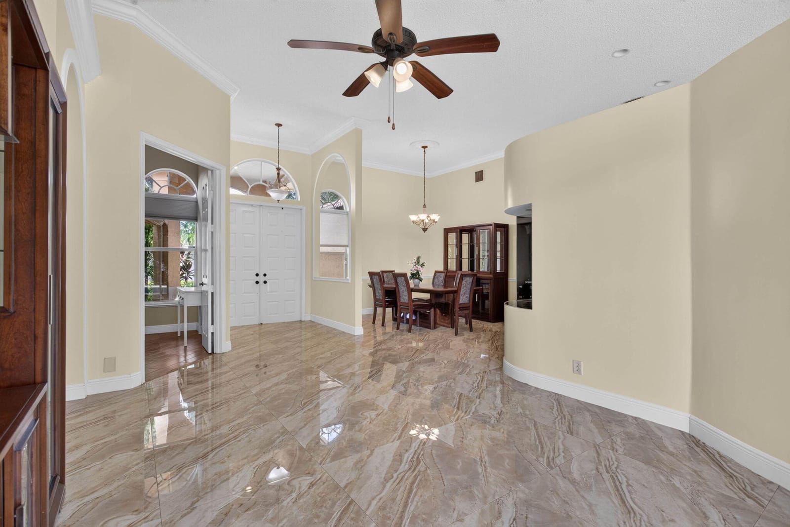 10002 NW 58th Court NW — photo 8