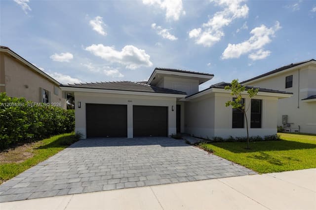 2045 SW 155th Avenue, Miami, FL 33185