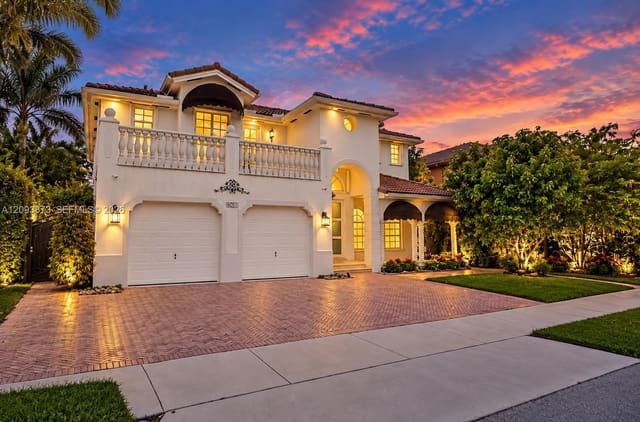 6051 SW 164th Court, Miami, FL 33193