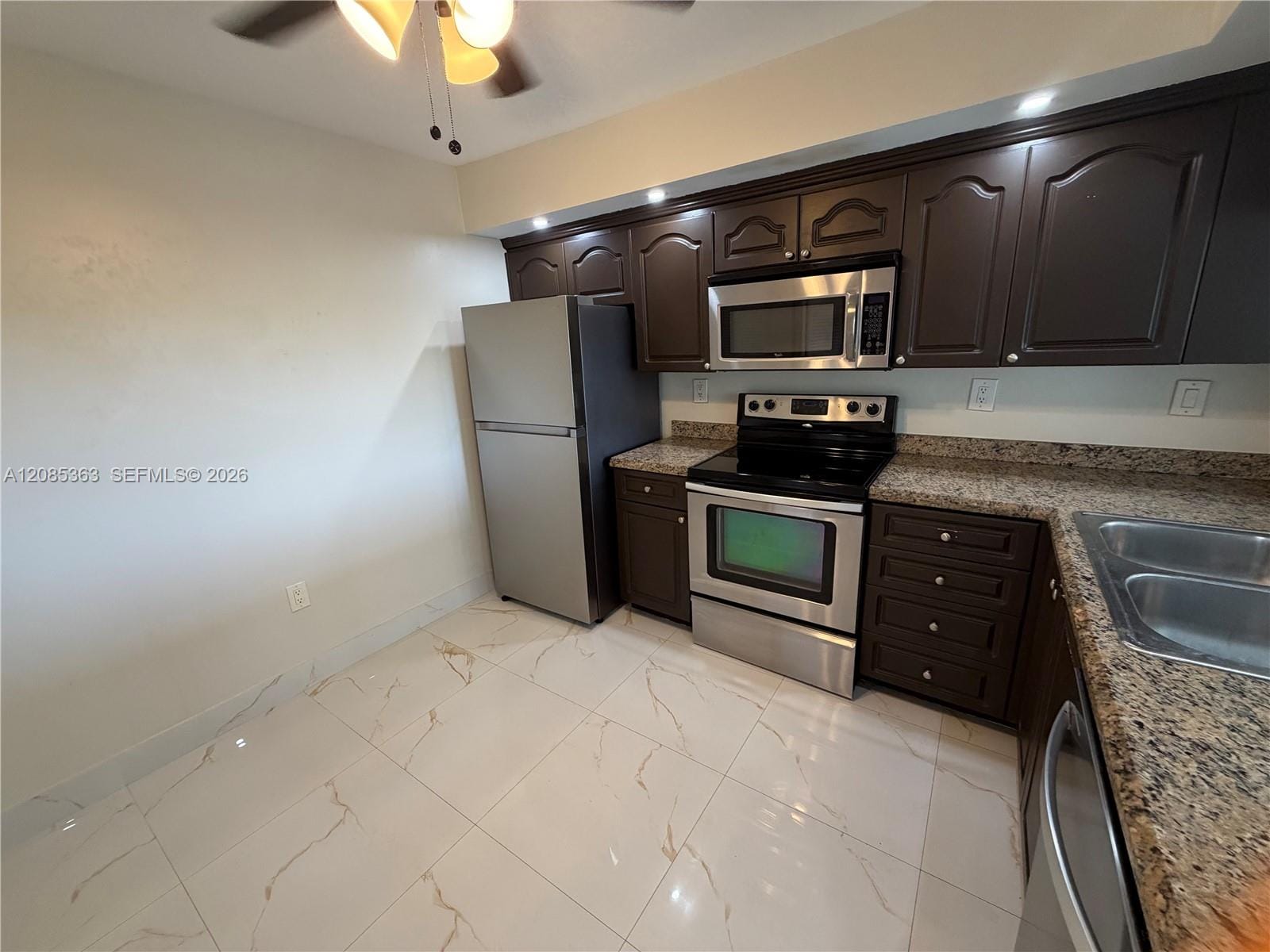 9010 SW 125th Avenue G405 — photo 2