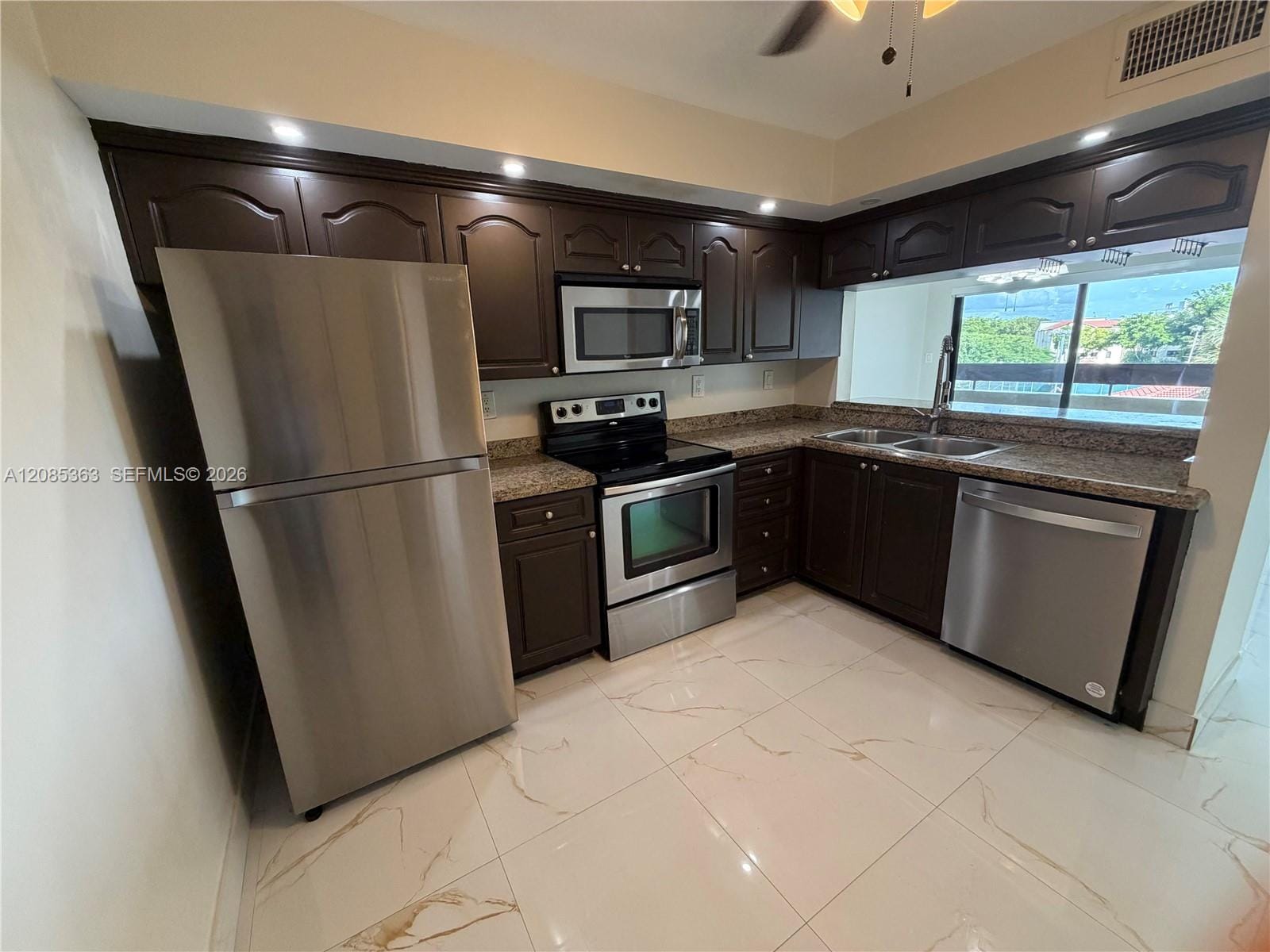 9010 SW 125th Avenue G405 — photo 3