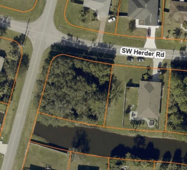 1498 SW HERDER Road, Port St. Lucie, FL 34953