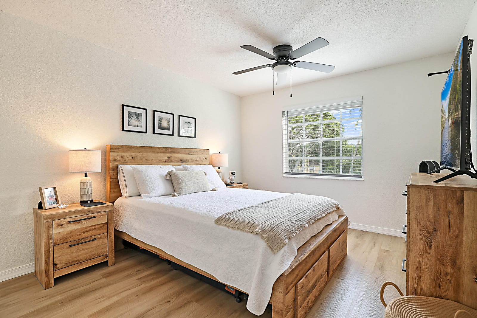1105 Lake Shore Drive 205, Lake Park, FL 33403 photo 16