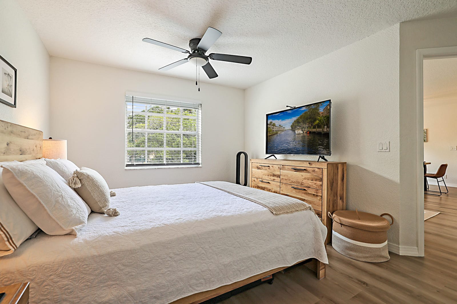 1105 Lake Shore Drive 205, Lake Park, FL 33403 photo 17