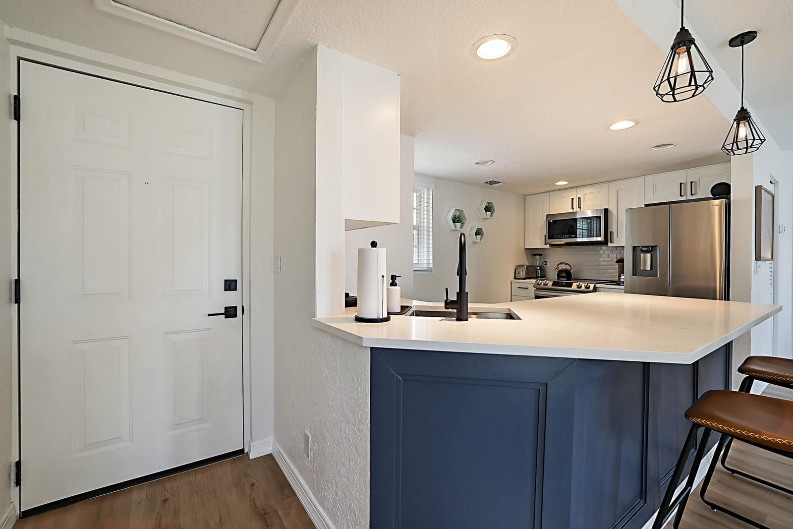 1105 Lake Shore Drive 205 — photo 10