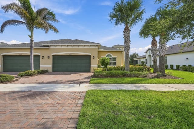 12796 SW Lake Fern Circle, Port St. Lucie, FL 34987