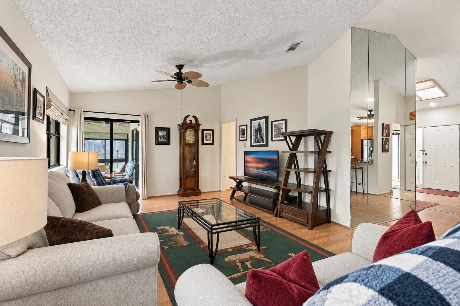 459 KNOLLWOOD Court 459 — photo 8