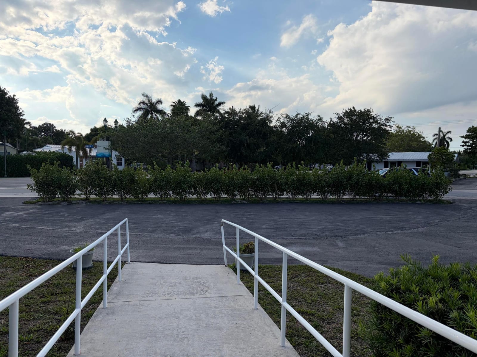 202 Palm Court — photo 3