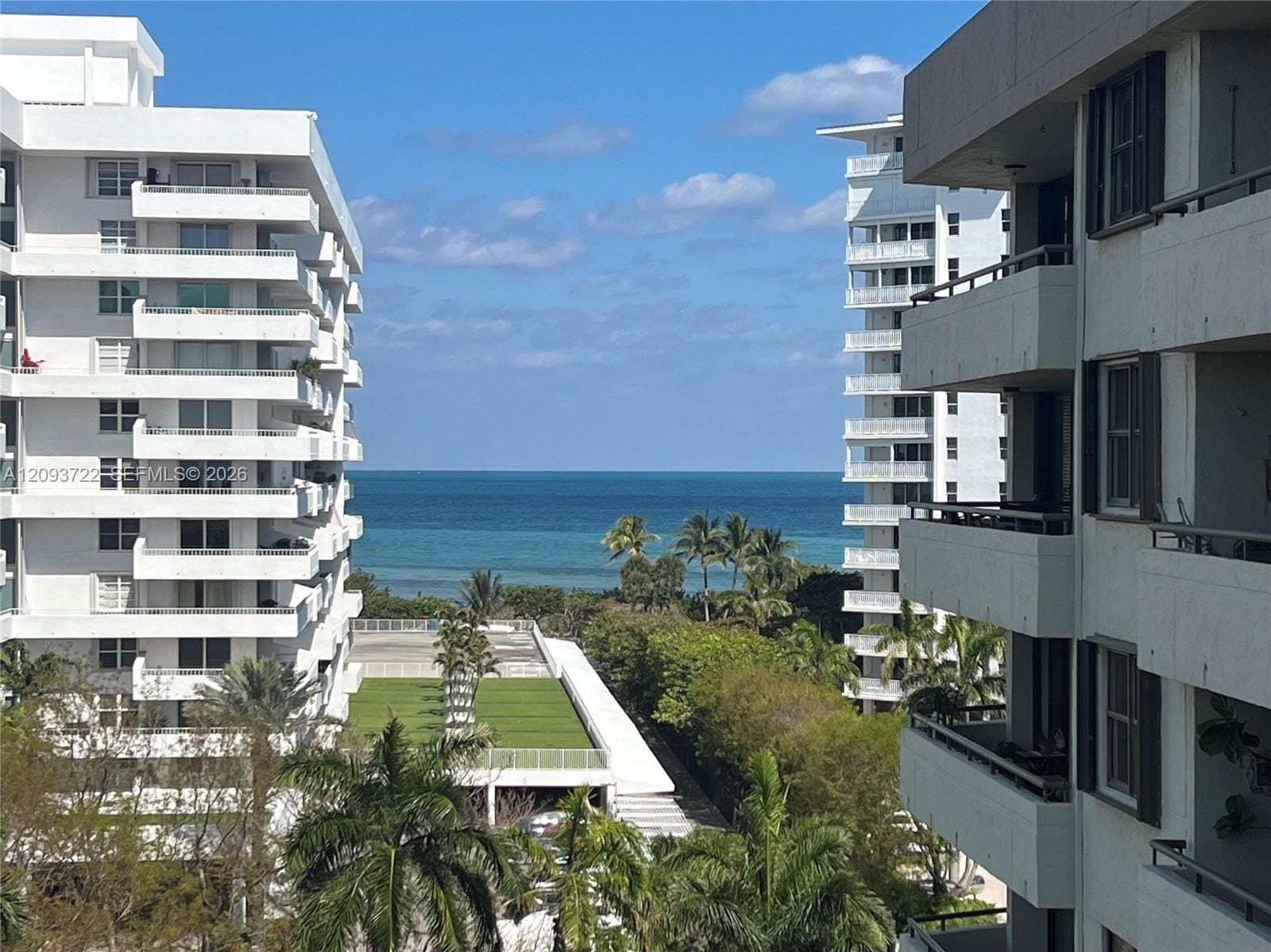170 Ocean Lane Drive 807, Key Biscayne, FL 33149 photo 1