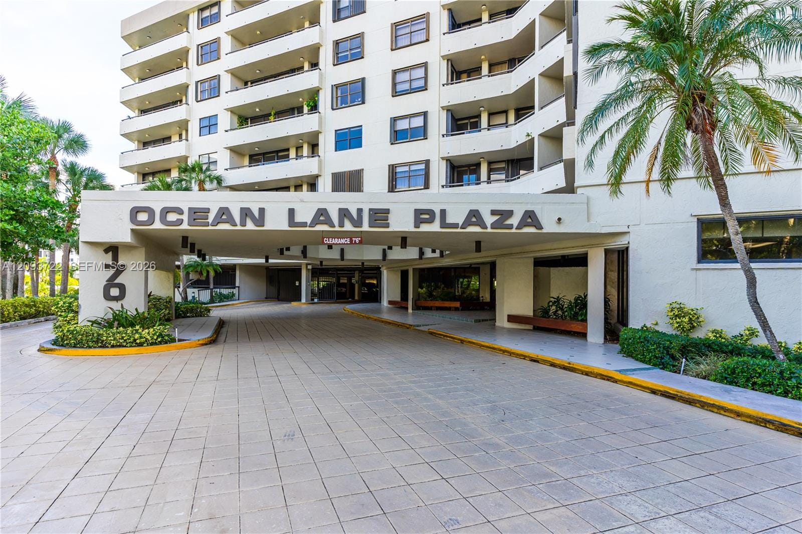 170 Ocean Lane Drive 807, Key Biscayne, FL 33149 photo 2