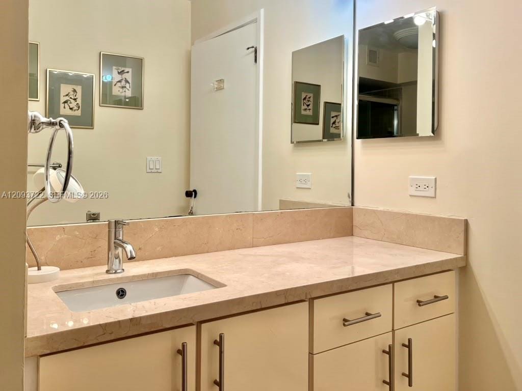 170 Ocean Lane Drive 807, Key Biscayne, FL 33149 photo 12