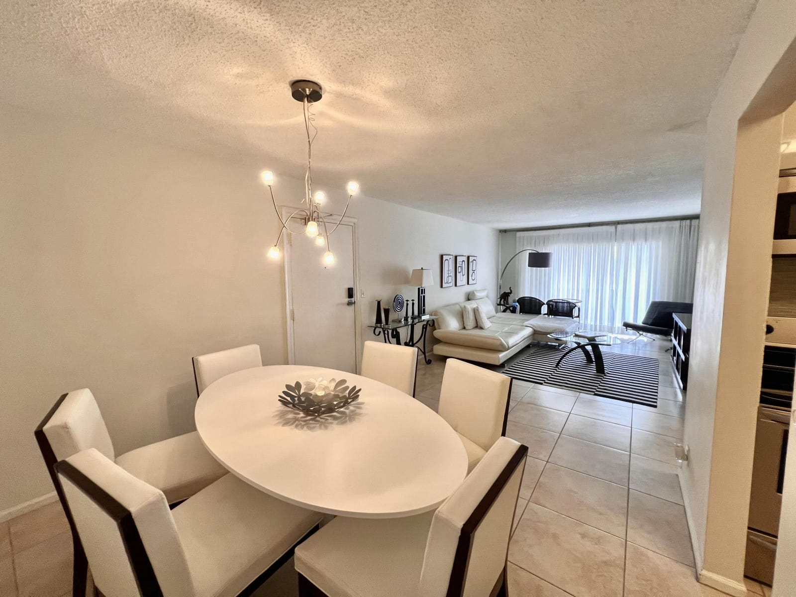 6421 BAY CLUB Drive 3 — photo 7