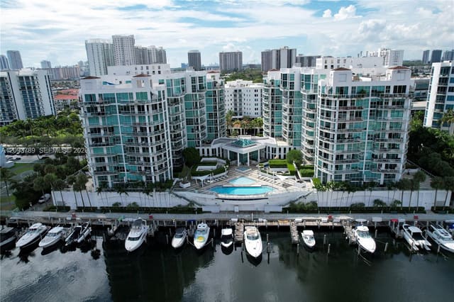 3131 NE 188th Street 1-706, Aventura, FL 33180