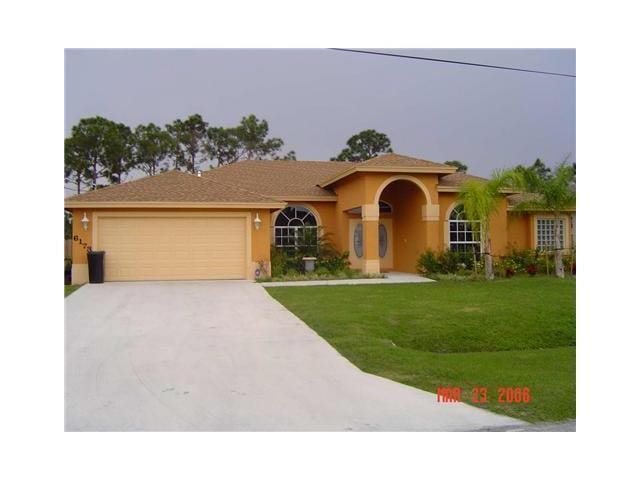 6173 NW EAST DEVILLE Circle, Port St. Lucie, FL 34986