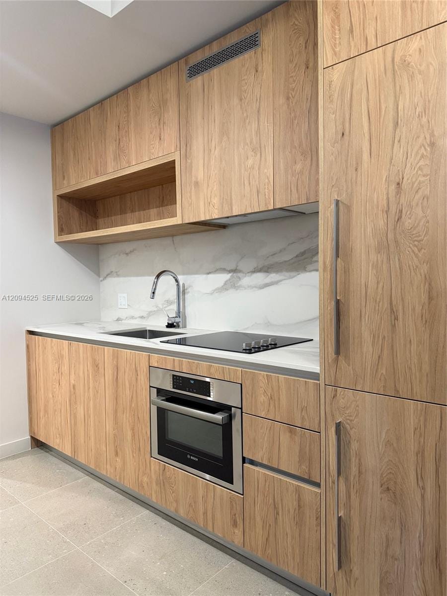 11 NE 6th Street 706, Miami, FL 33132 photo 16